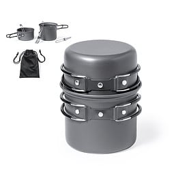 Ensemble de casseroles de camping avec couverts